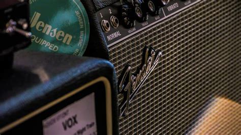 fender mustang 1 reviews.